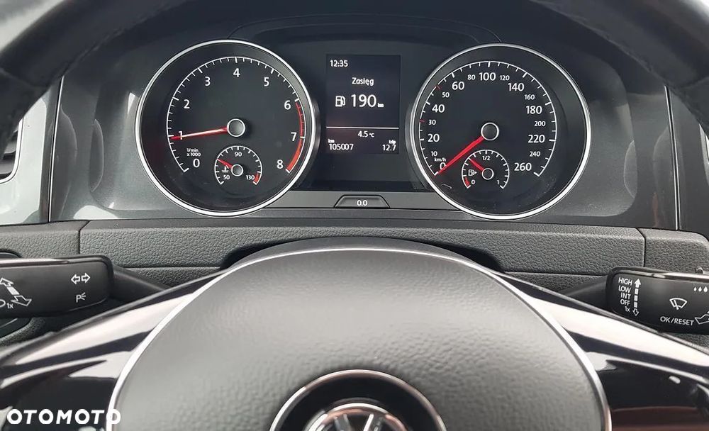 Volkswagen Golf Variant - 30