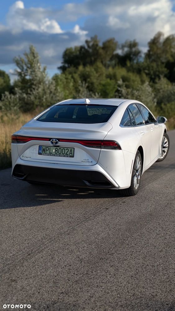 Toyota Mirai Executive - 11