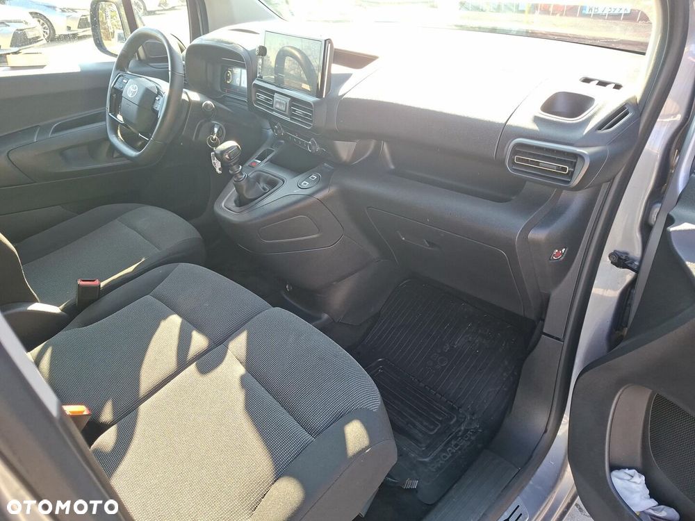 Toyota PROACE CITY - 9