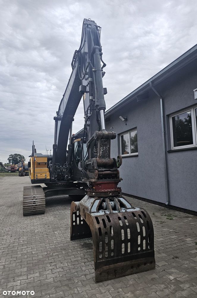 Volvo EC250EL Podnoszona Kabina - 21