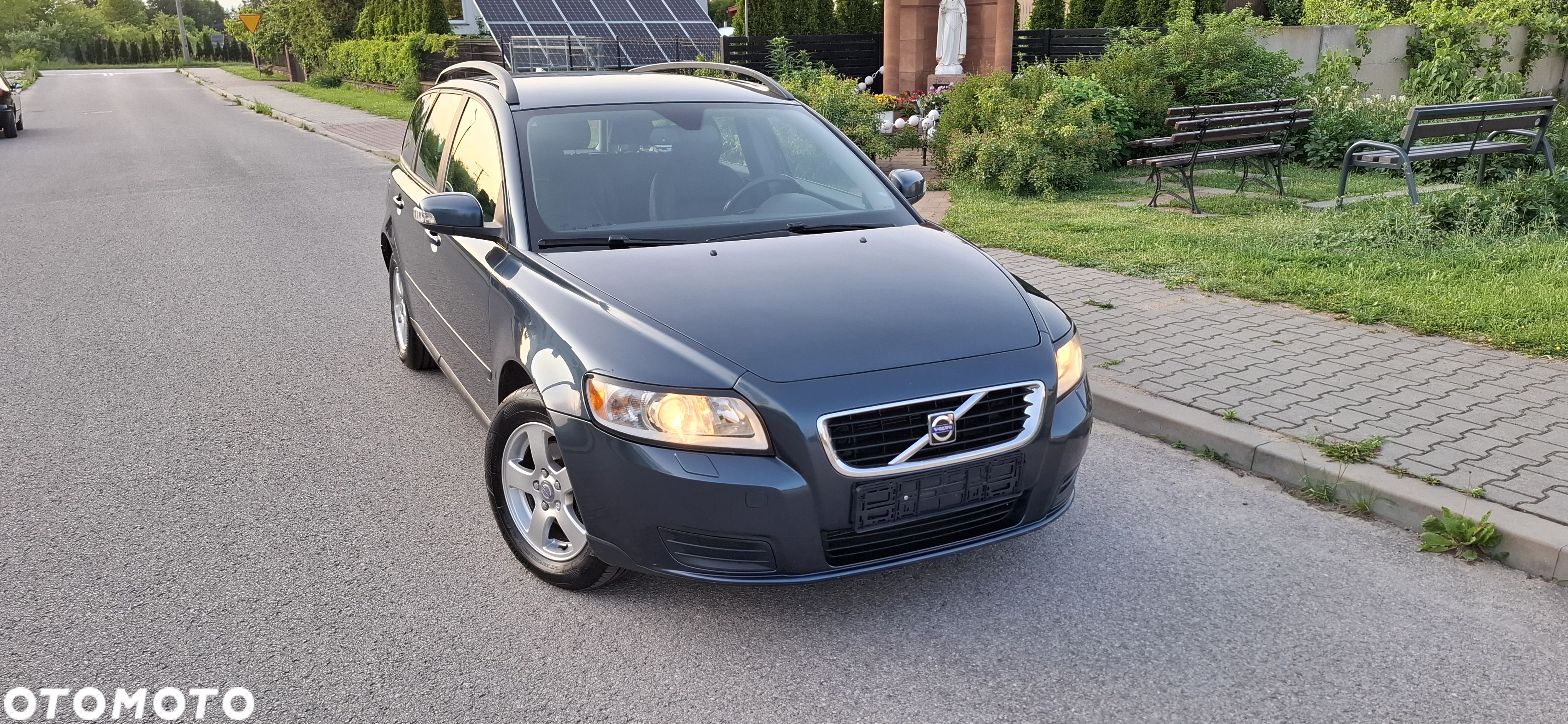 Volvo V50 1.8 Momentum - 1
