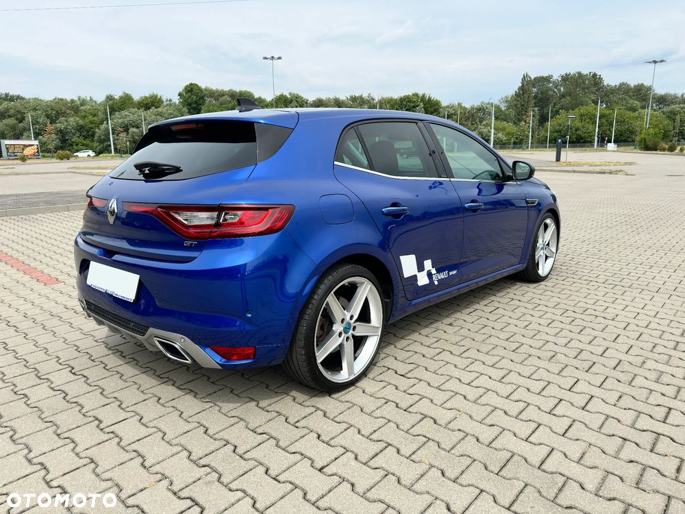 Renault Megane ENERGY TCe 205 EDC GT - 9
