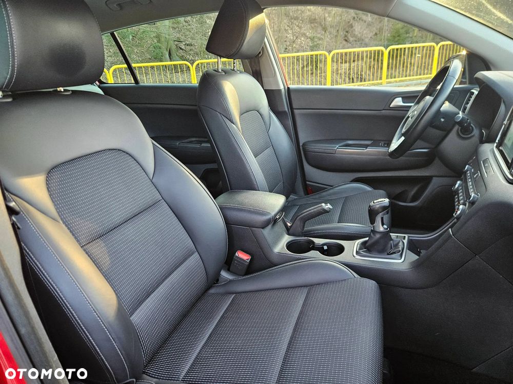 Kia Sportage - 16
