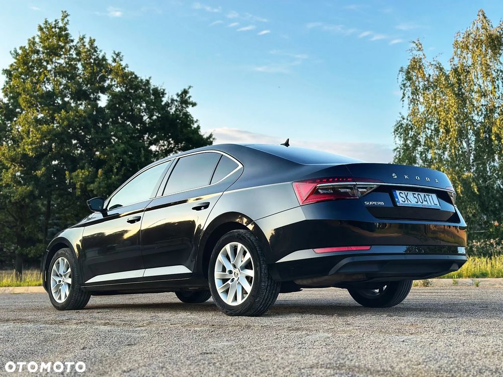 Skoda Superb 2.0 TDI SCR Style DSG - 23