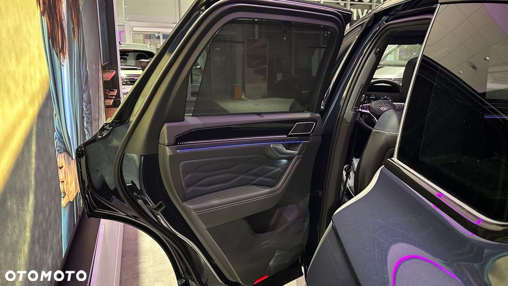 Volkswagen Touareg 3.0 V6 TDI 4Motion R-Line - 17