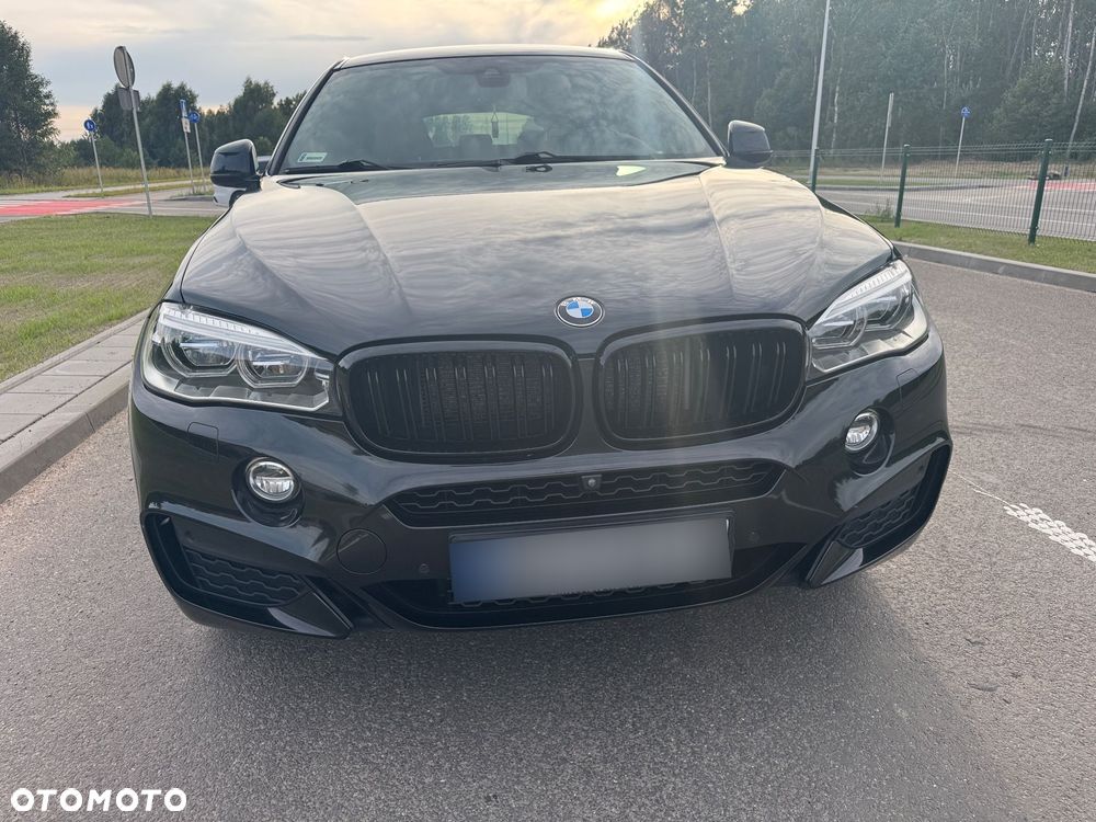BMW X6 xDrive30d - 13