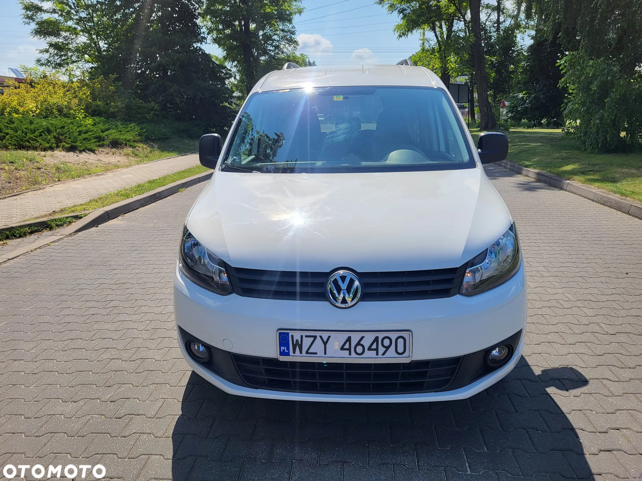 Volkswagen Caddy Maxi 1.6 TDI Trendline Mixt - 11