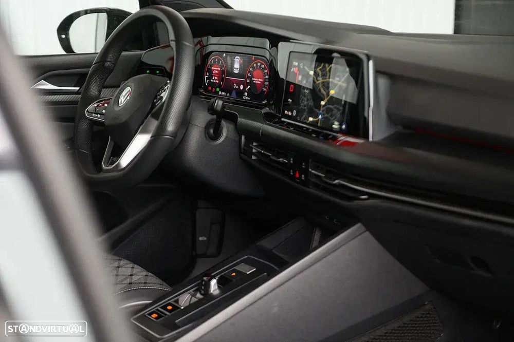 VW Golf 1.5 eTSI OPF DSG R-Line - 19