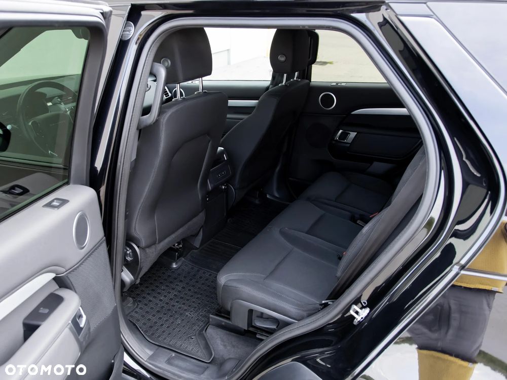 Land Rover Discovery V 3.0 SDV6 HSE - 34