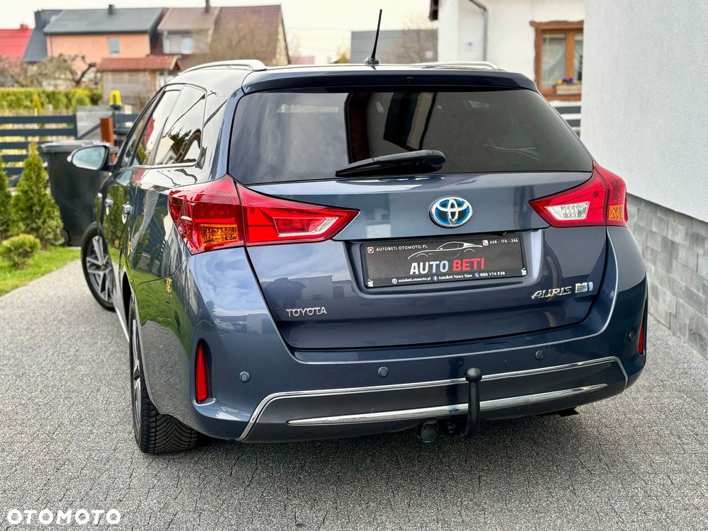 Toyota Auris 1.8 HSD Prestige NAVI - 30