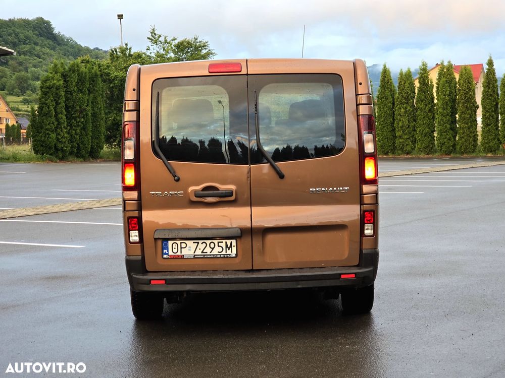 Renault Trafic Grand Passenger Expression - 15