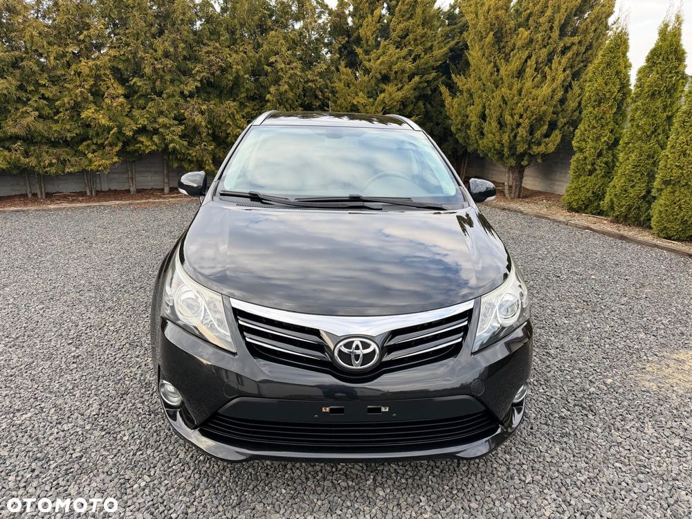 Toyota Avensis 1.8 Executive - 29