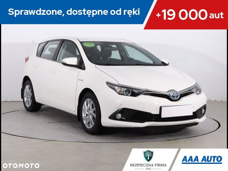 Toyota Auris - 1