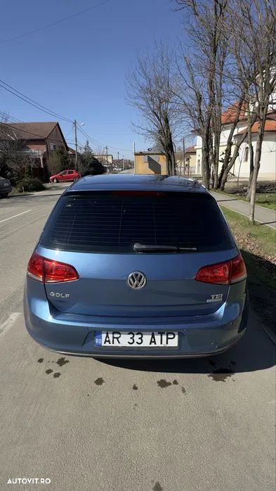 Volkswagen Golf 1.2 TSI BMT Comfortline - 4