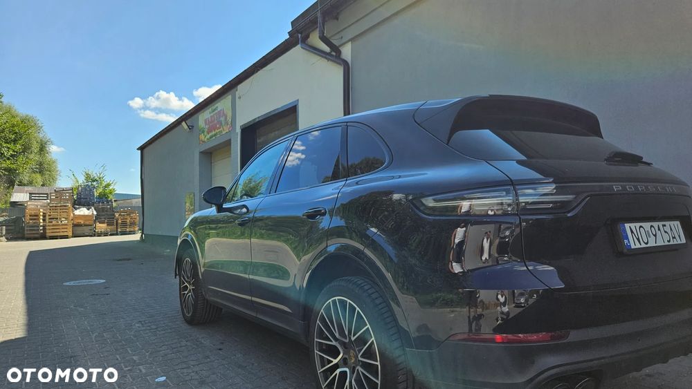 Porsche Cayenne Platinum Edition - 31