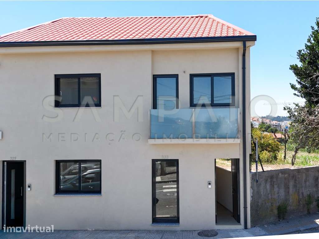 Andar Moradia T1+1 - Independente - C/ Terraço e Jardim - Renovado! - Grande imagem: 2/18