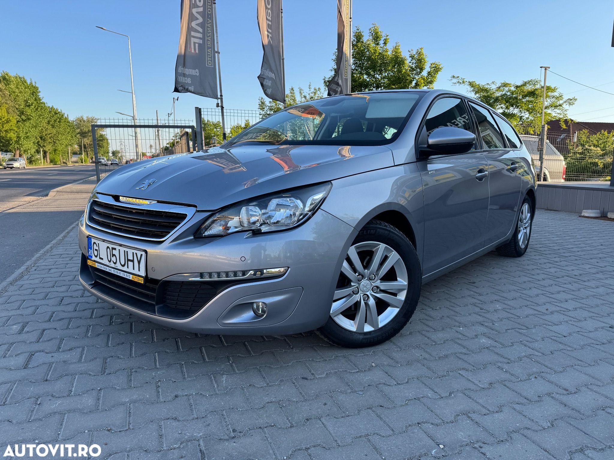 Peugeot 308 SW BlueHDi 120 Stop & Start Business-Line - 1