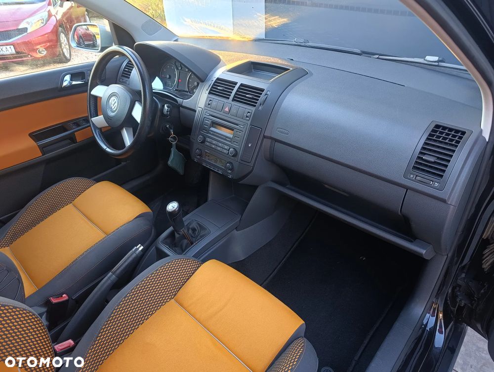 Volkswagen Polo Cross 1.6 - 15