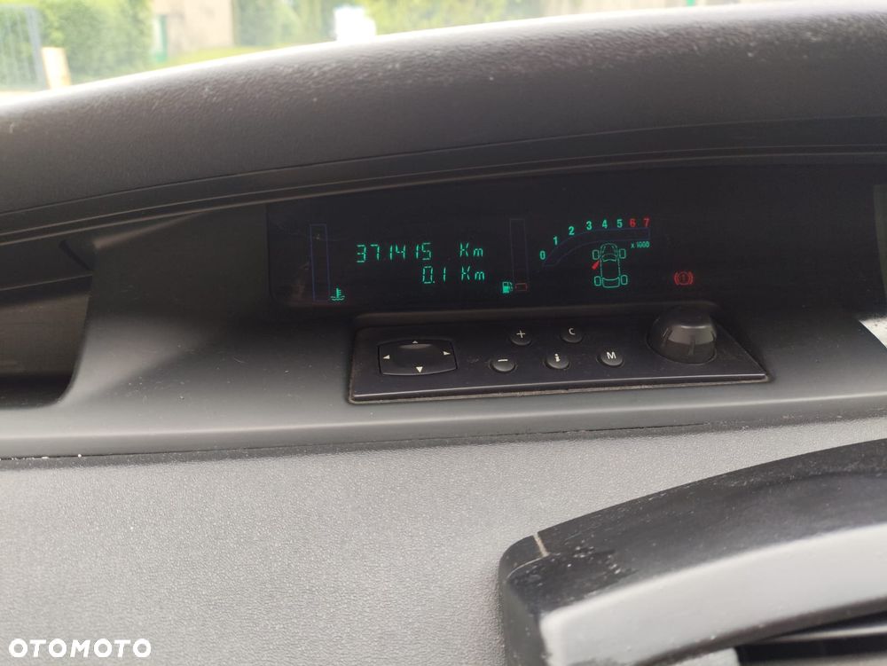 Renault Scenic 2.0 Confort Expression - 4