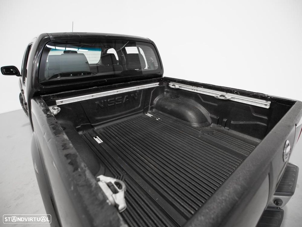 Nissan Navara - 10