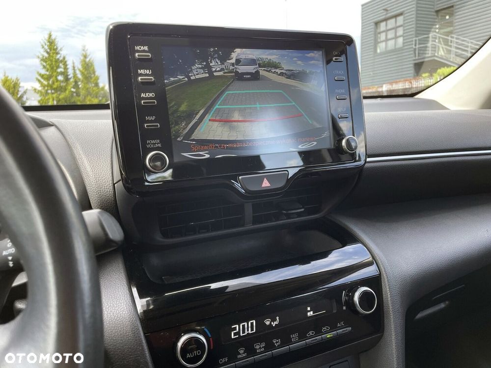 Toyota Yaris Cross Hybrid 1.5 Comfort - 16