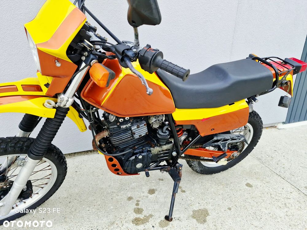 Honda XL - 19