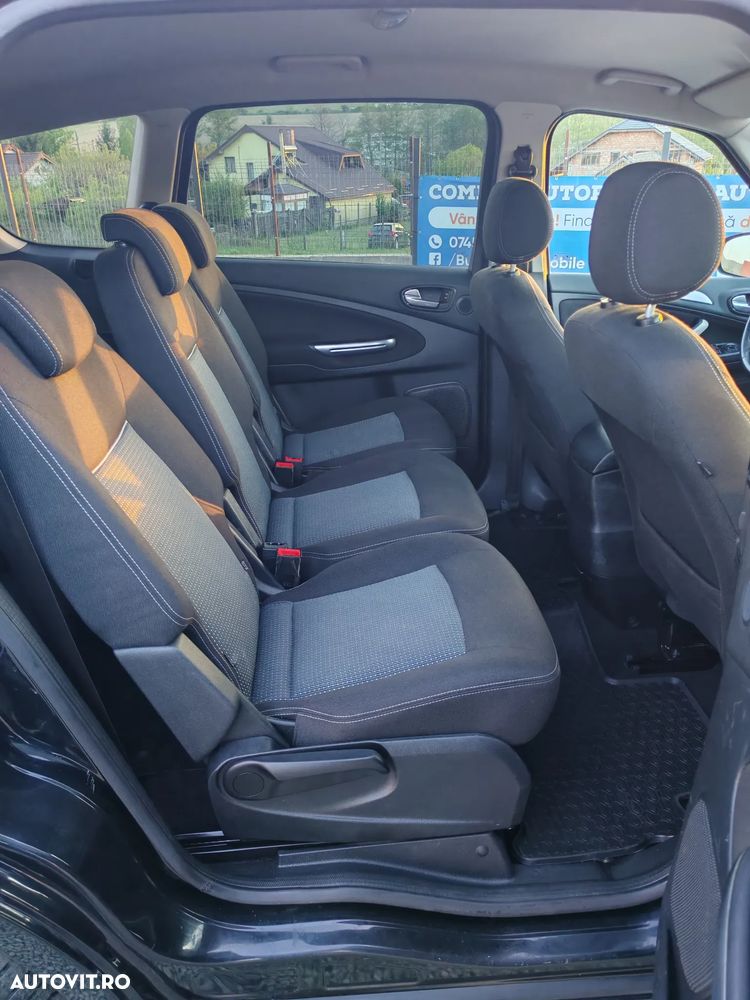 Ford S-Max 2.0 TDCi Titanium - 22