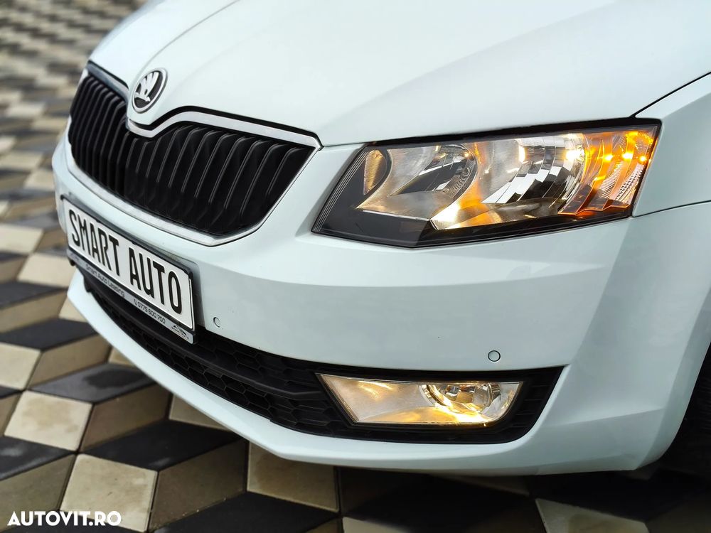 Skoda Octavia 2.0 TDI Style - 11