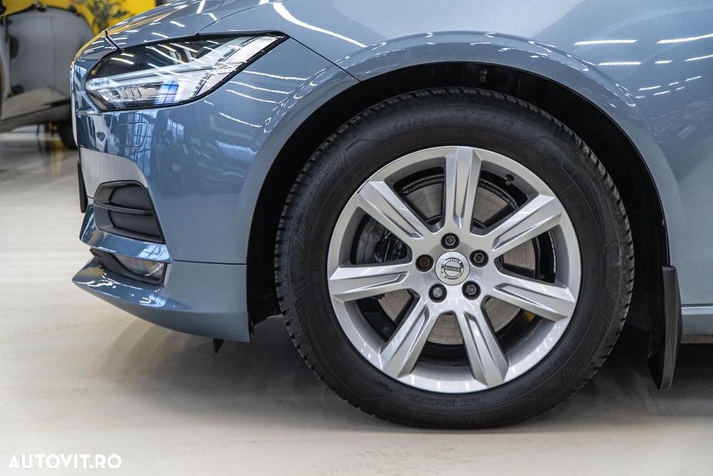 Volvo S90 D4 Geartronic Momentum Pro - 41