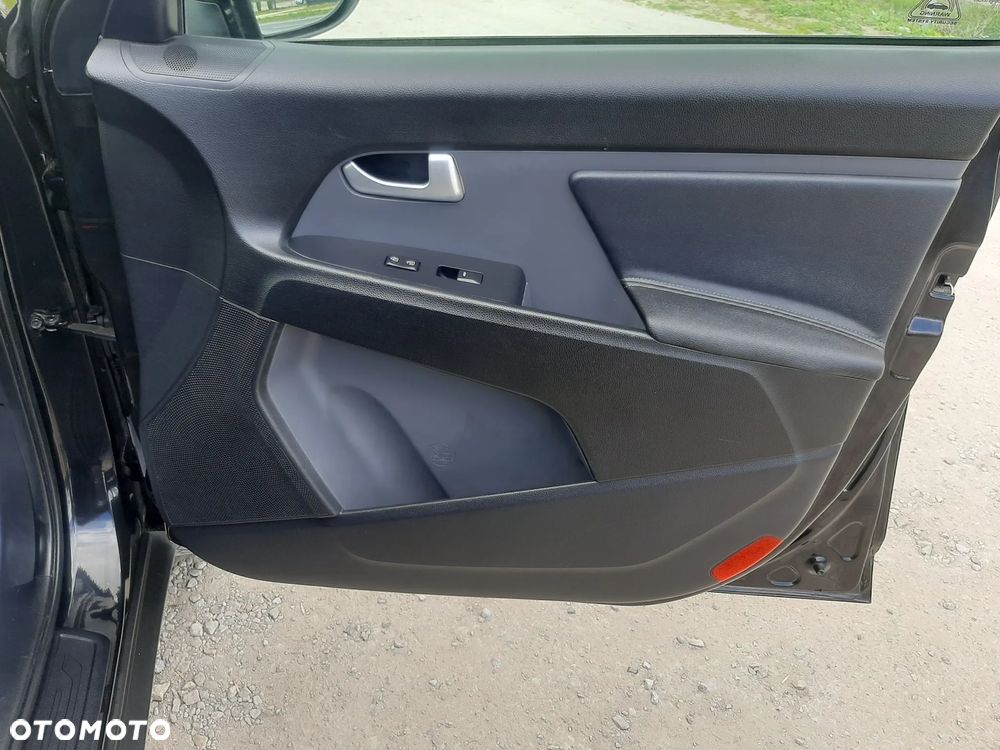 Kia Sportage 2,0 CRDI 2WD Vision - 28
