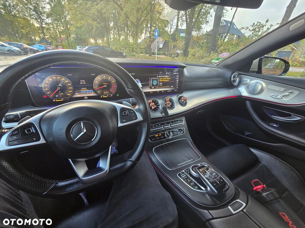 Mercedes-Benz Klasa E 200 Coupe 9G-TRONIC AMG Line - 10