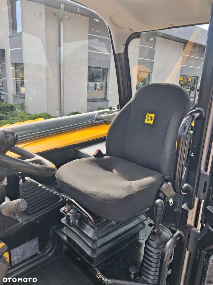 JCB 535 - 140 Hi Viz # SWAY # - 10