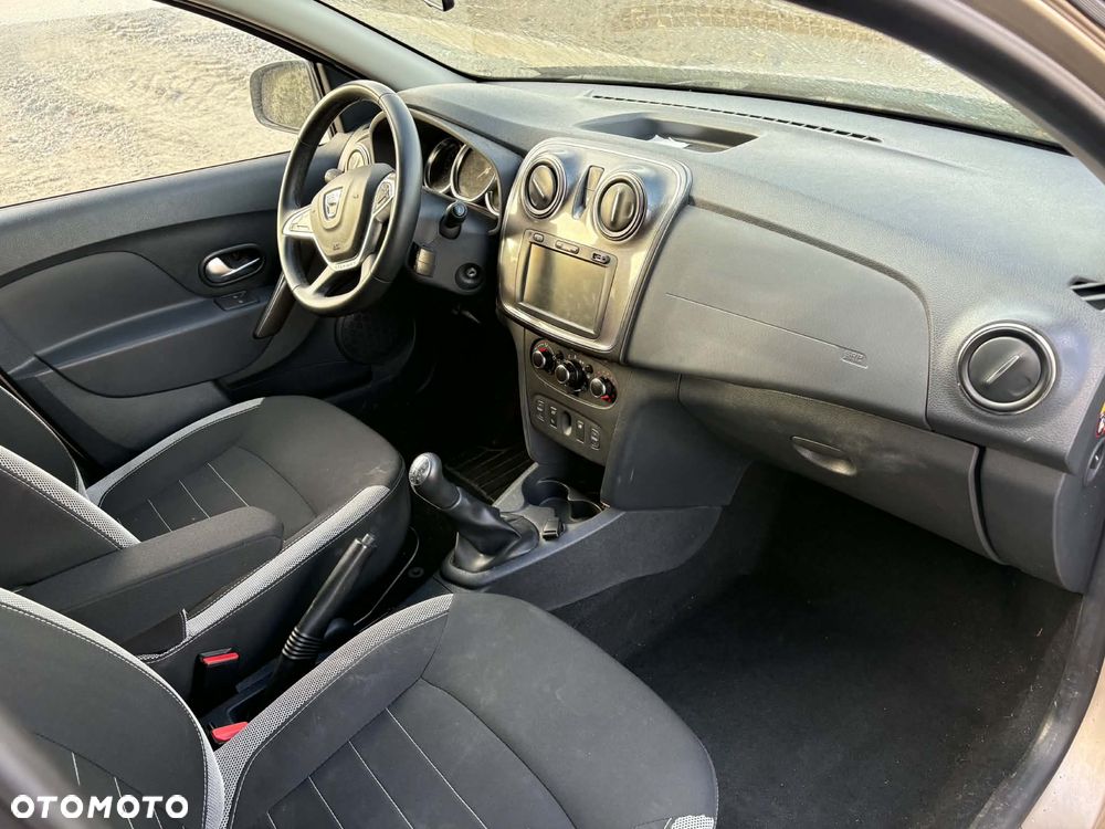 Dacia Sandero Stepway - 11