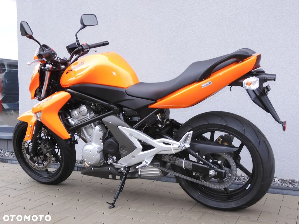 Kawasaki ER - 35
