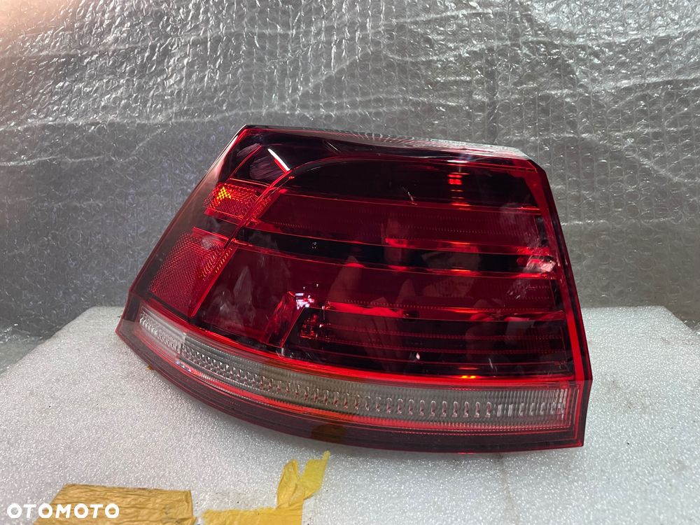 LAMPA TYŁ LEWA LED VOLKSWAGEN GOLF VII LIFT 5G9 5G9945095E - 1