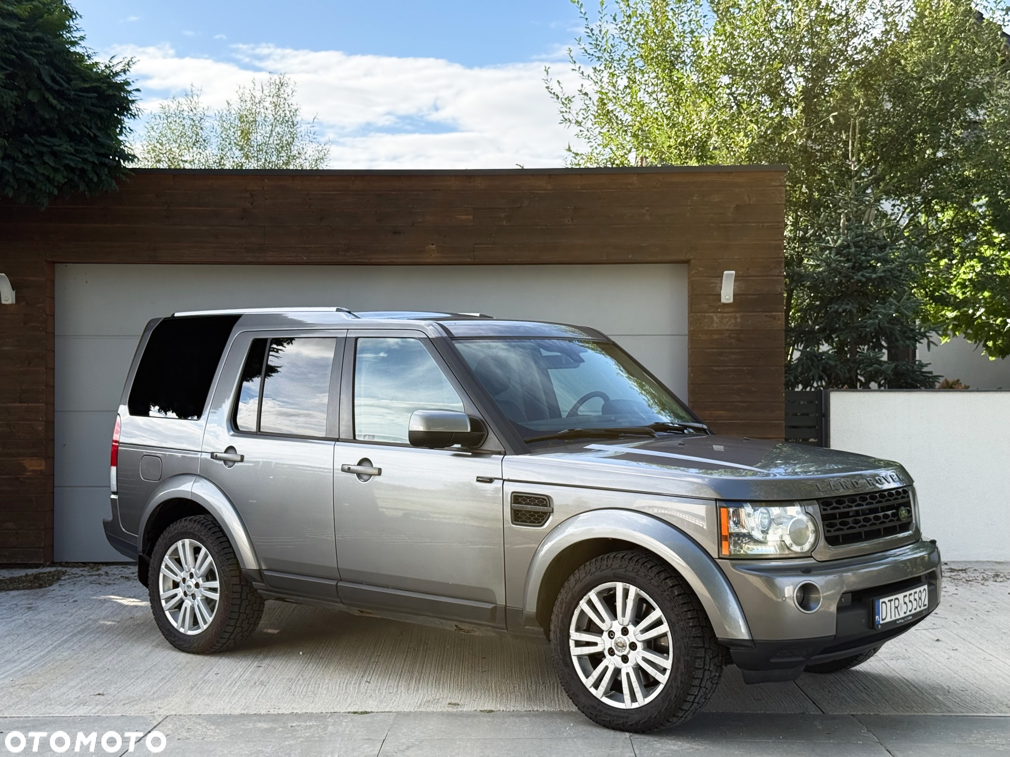 Land Rover Discovery IV 3.0D V6 HSE - 7