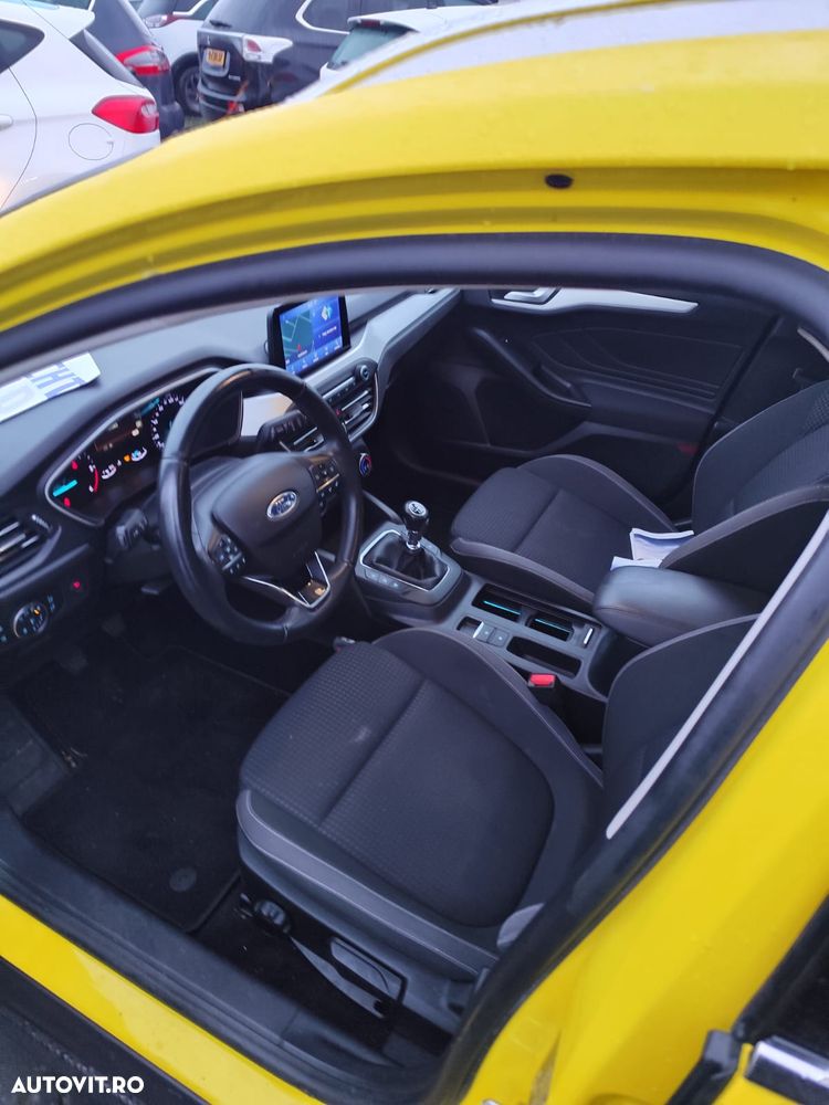 Ford Focus Turnier 1.5 TDCi DPF Start-Stopp-System Business - 7