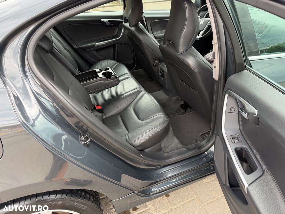 Volvo S60 D4 Geartronic Business Edition - 9