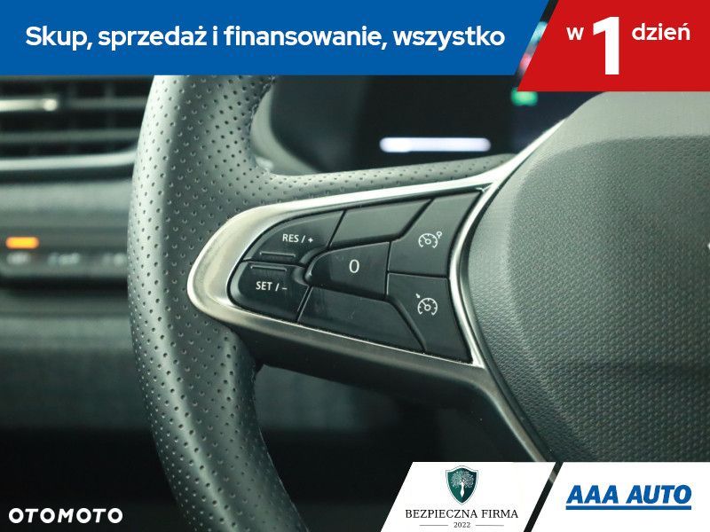 Renault Clio - 18