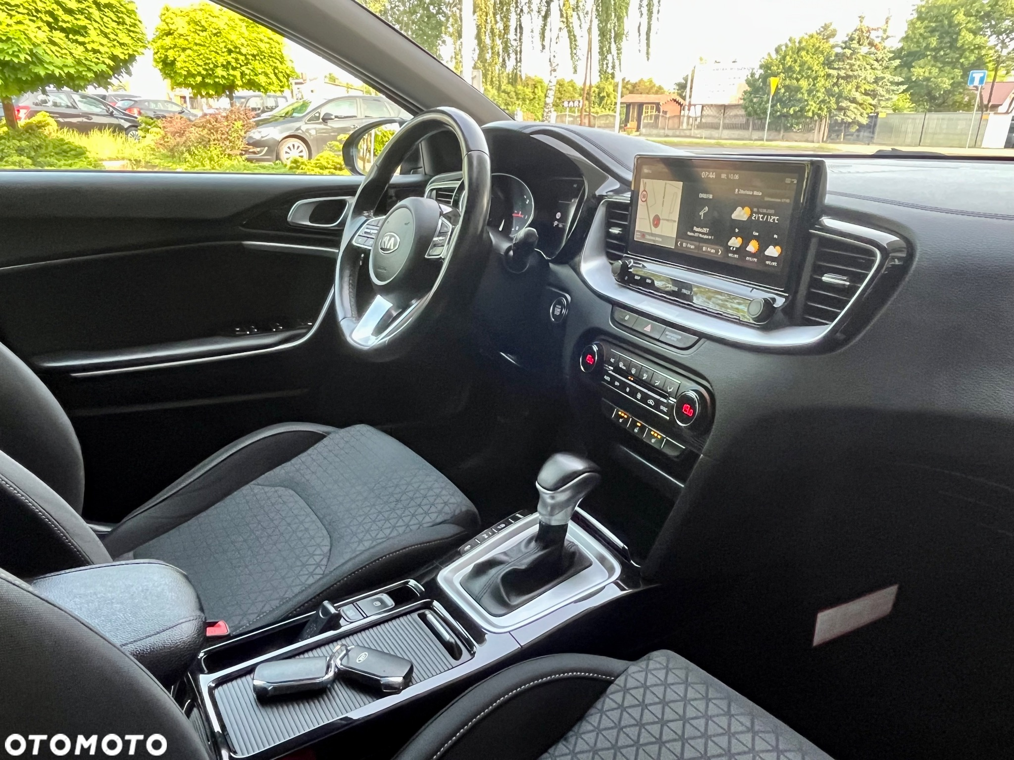 Kia Ceed SW 1.6 CRDi DCT Spirit - 14