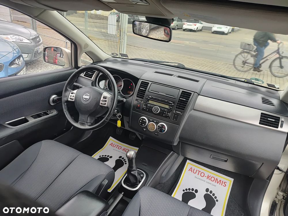 Nissan Tiida 1.6 Acenta - 29