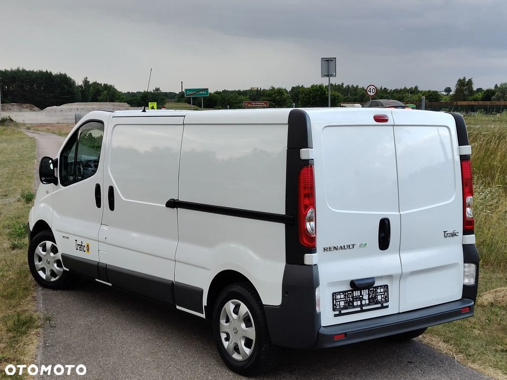 Renault Trafic - 9