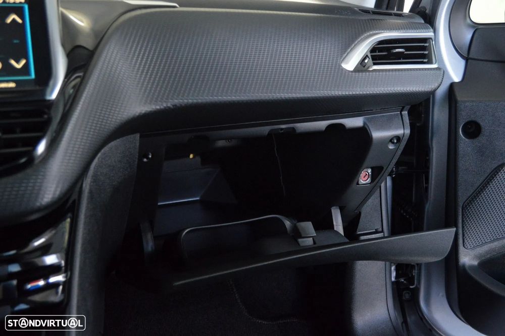 Peugeot 208 1.5 BlueHDi Allure - 45