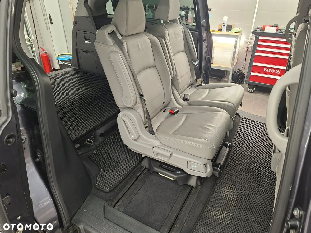 Honda Odyssey - 24