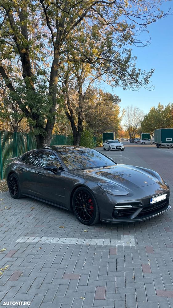 Porsche Panamera Turbo Executive - 1