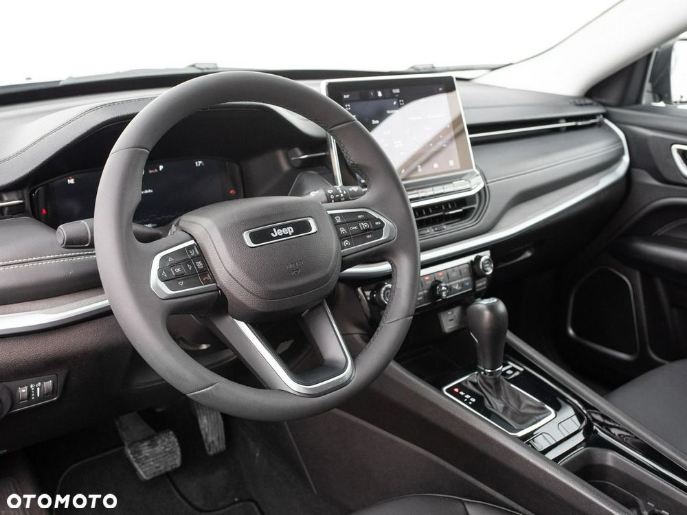 Jeep Compass - 7