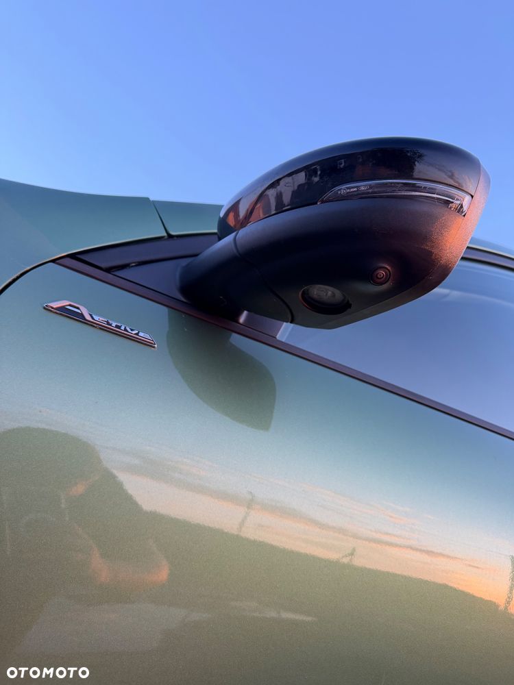 Ford Kuga 2.5 FHEV AWD Active eCVT - 24