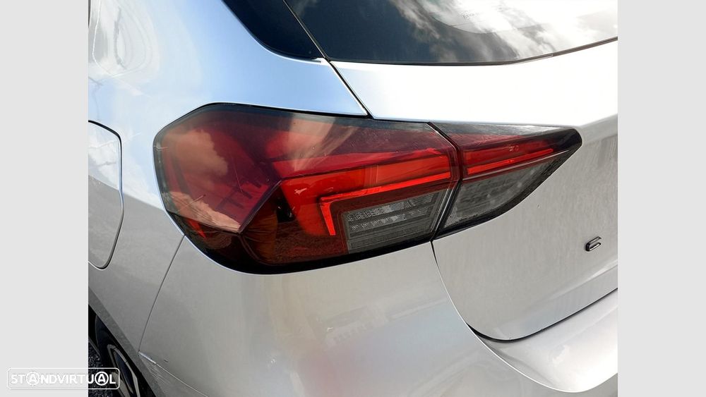 Opel Corsa 1.2 T GS - 10