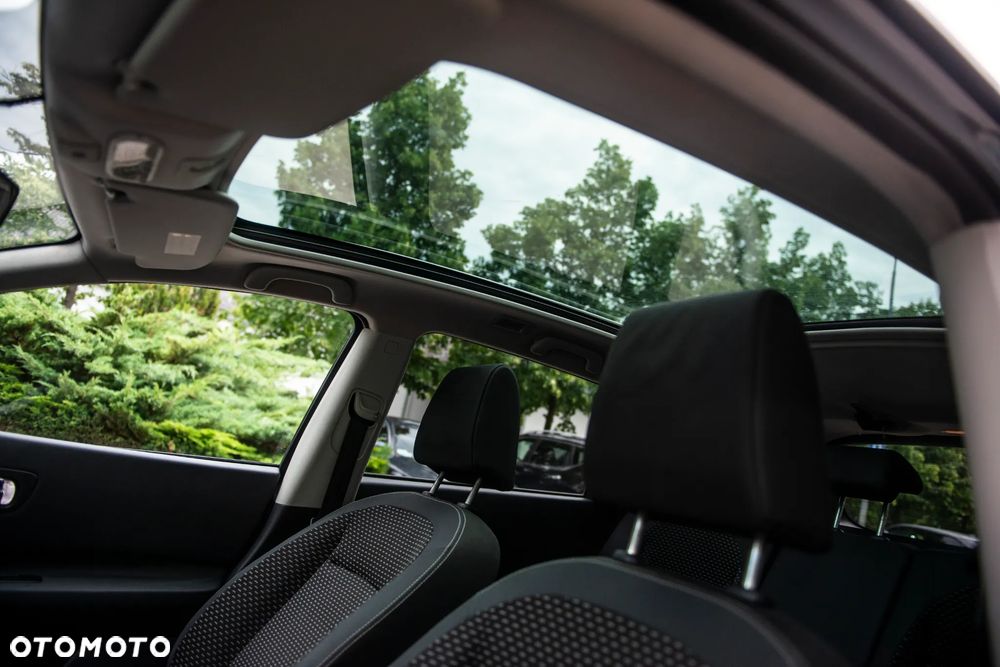 Nissan Qashqai 1.6 Tekna - 17