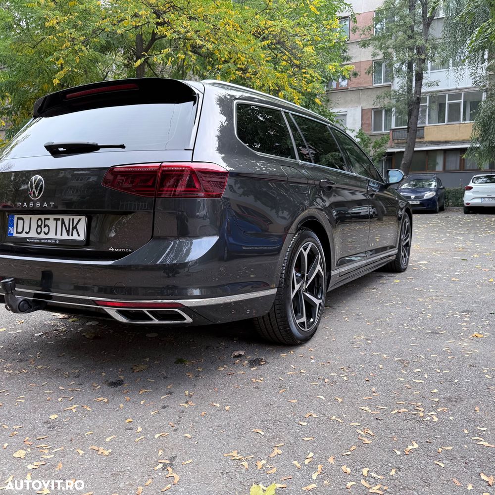 Volkswagen Passat 2.0 TDI DSG 4Mot Highline - 8